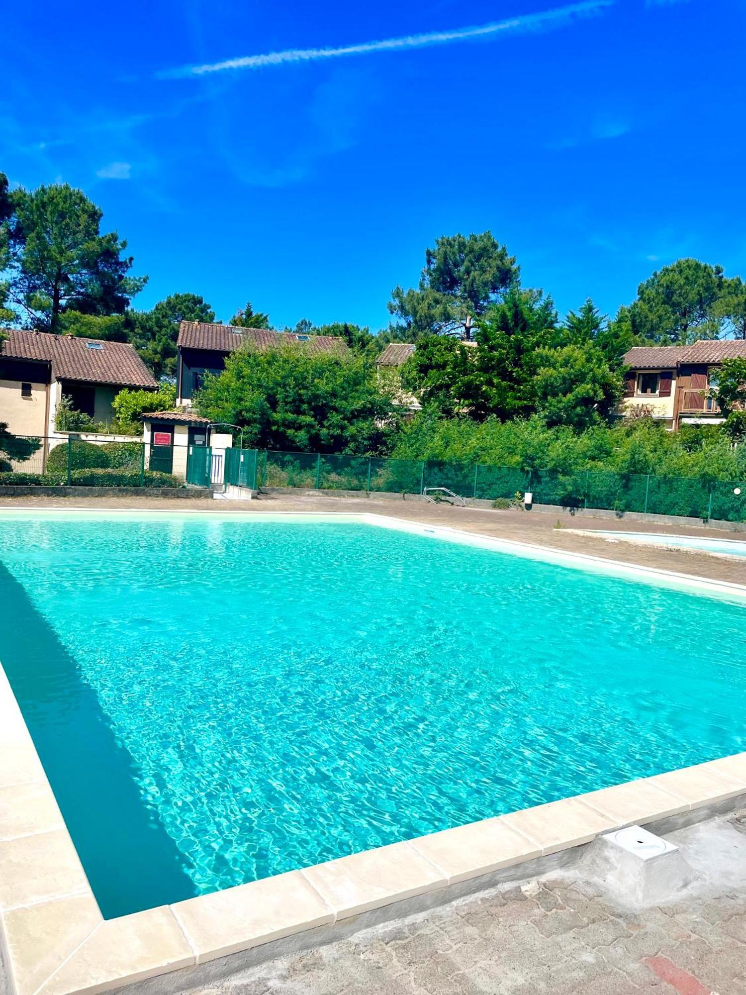 Maison Pour 5, Piscine, Lacanau Ocean Dans Le Golf Villa Kültér fotó